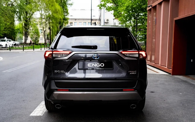 Toyota RAV4 cena 188000 przebieg: 33000, rok produkcji 2021 z Piaski małe 352